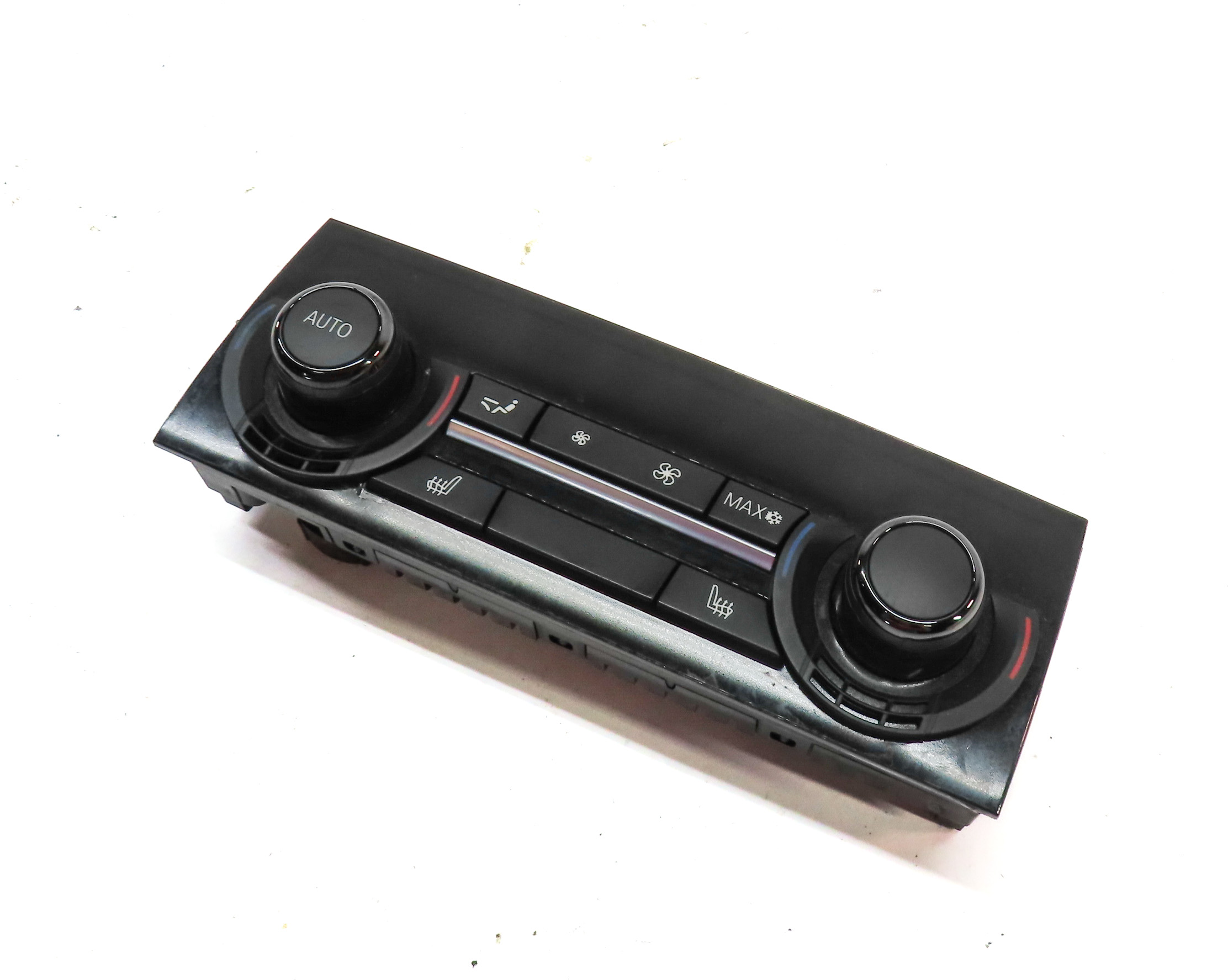 09-17 BMW 528i 535i 550i 645i 740i 750i 760i (F01 F10) REAR TEMPERATURE CONTROL — exact item pictured